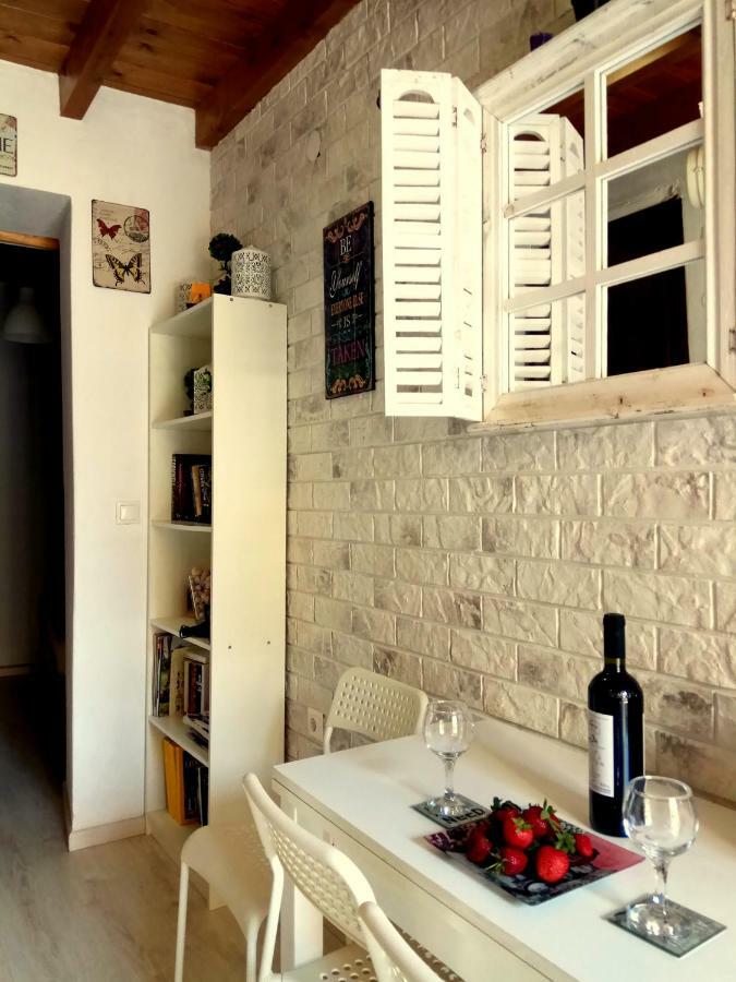 The White House Of Rhodes Apartment Rhodes City ภายนอก รูปภาพ